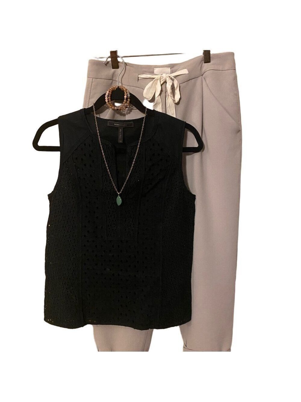 BCBG Eyelet Sleeveless Top. XS